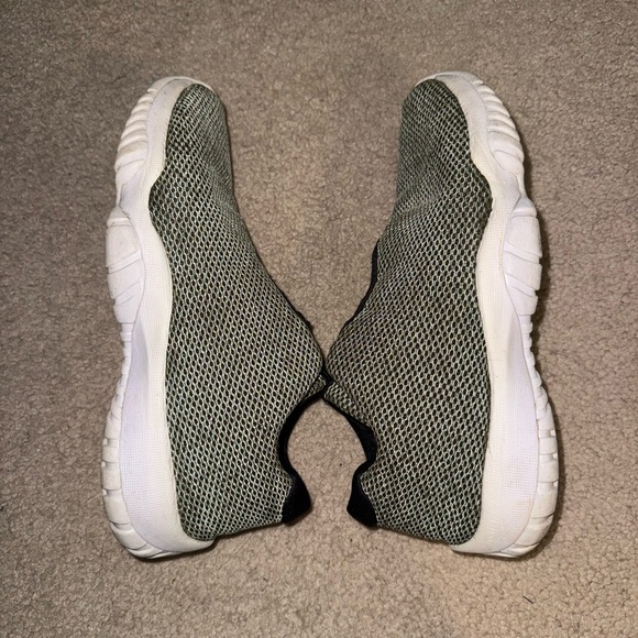 Air Jordan Future Sneakers, Men’s Size 8 Green & Black - Picture 4 of 8